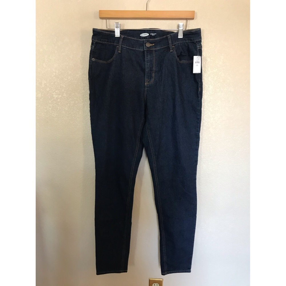 Old Navy  Super Skinny Mid-Rise